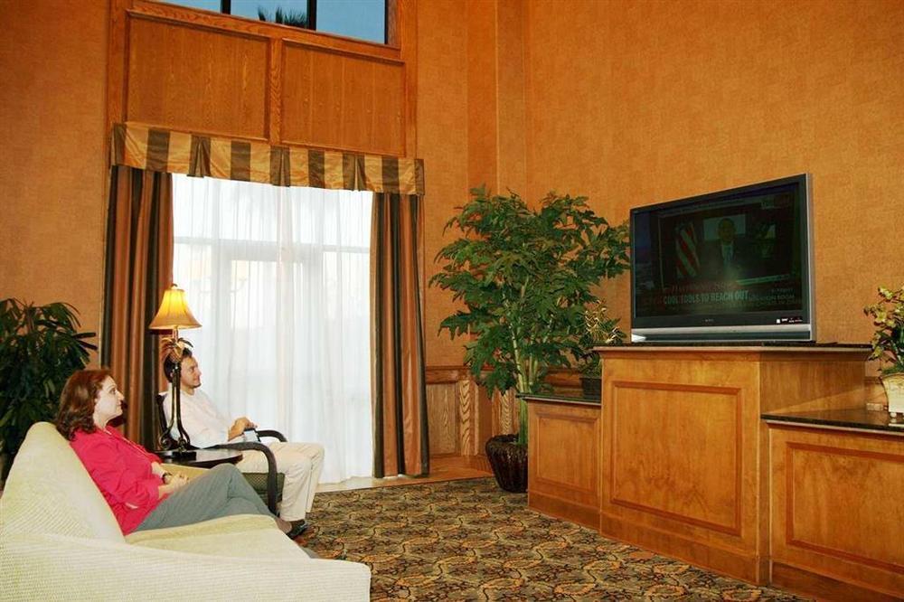 ハンプトン イン ファー インテリア 写真